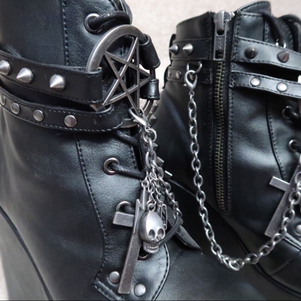 DEMONIA PLATFORMS - Picture 2 of 4